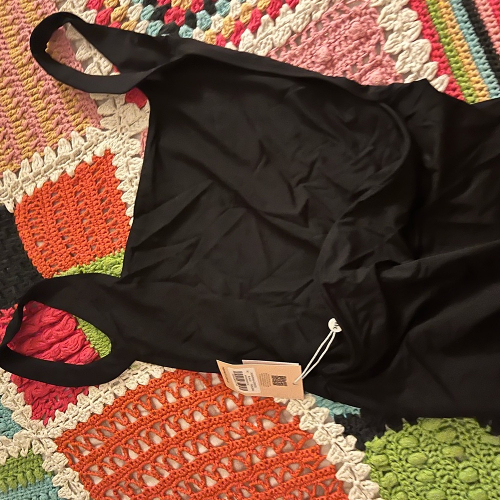 Tiger Mist open back black dress - Picture 3 of 3